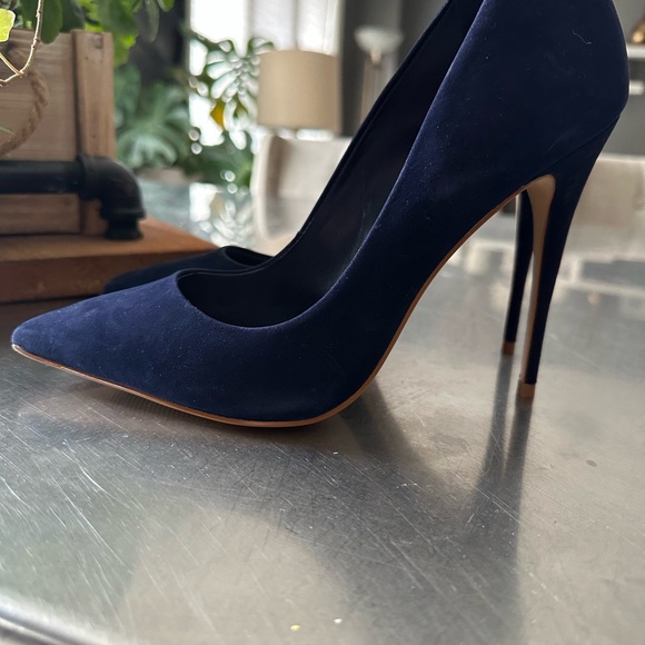 Aldo - Picture 4 of 4